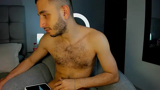 Imm paul  online show from April 11, 2026, 10:58 pm