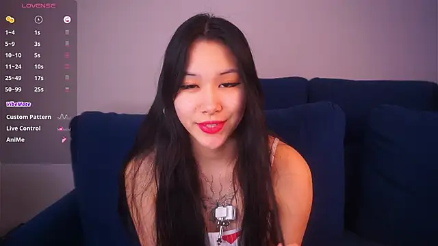 Snapshot of CaryCompo chatting on January 19, 2026, 6:39 am CaryCompo online show from January 19, 2026, 6:39 am