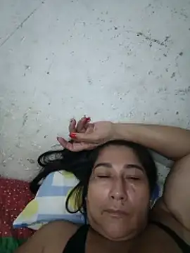 PatriciaGrajales online show from April 15, 2026, 8:53 pm