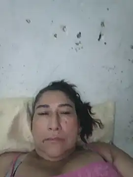 PatriciaGrajales online show from May 6, 2026, 4:01 pm