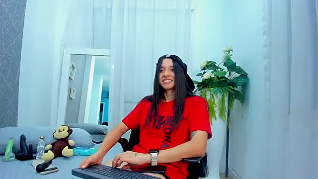 Snapshot of ViictoriiaSaenz chatting on February 14, 2026, 4:20 am ViictoriiaSaenz online show from February 14, 2026, 4:20 am