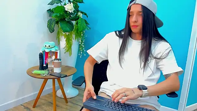 Snapshot of ViictoriiaSaenz chatting on March 2, 2026, 5:08 am ViictoriiaSaenz online show from March 2, 2026, 5:08 am