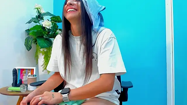 Snapshot of ViictoriiaSaenz chatting on March 2, 2026, 7:26 am ViictoriiaSaenz online show from March 2, 2026, 7:26 am