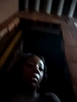 Snapshot of EngelSmith_ chatting on February 17, 2026, 10:23 am EngelSmith online show from February 17, 2026, 10:23 am