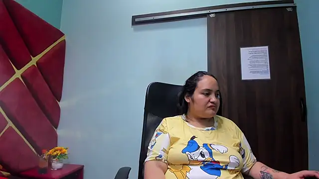 MiaRouss69 online show from February 28, 2026, 12:22 am