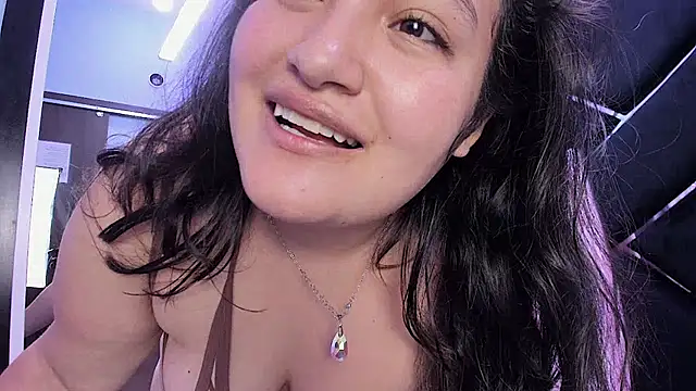 MiaRouss69 online show from March 15, 2026, 5:02 am