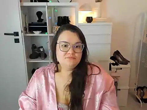 HollyDanceSoul online show from March 2, 2026, 7:21 pm