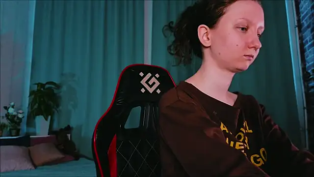 SunshineBlaze online show from February 22, 2026, 5:51 am