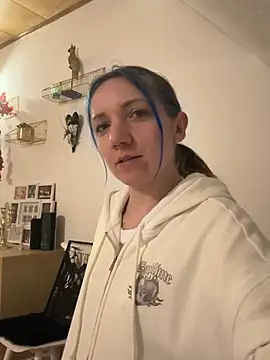 Snapshot of Marina_und_Jayden chatting on March 1, 2026, 9:50 pm Marina und Jayden online show from March 1, 2026, 9:50 pm