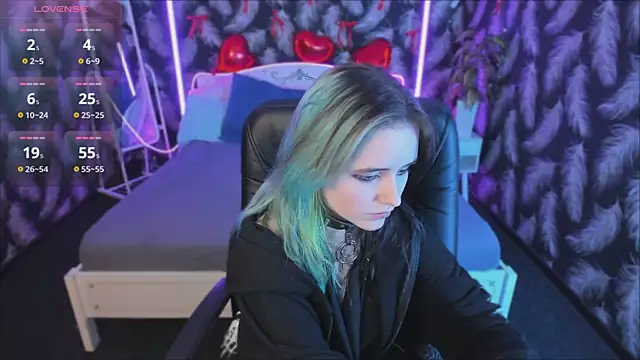 Snapshot of RubyMyst chatting on February 16, 2026, 9:11 pm RubyMyst online show from February 16, 2026, 9:11 pm