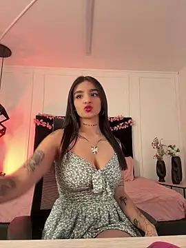 Abriil cutee online show from April 8, 2026, 2:06 pm