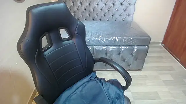 zedin02 a online show from March 20, 2026, 7:30 pm