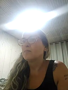 Snapshot of bellafortune69 chatting on February 13, 2026, 3:02 am bellafortune69 online show from February 13, 2026, 3:02 am