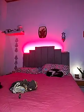 myamante online show from March 31, 2026, 1:07 am