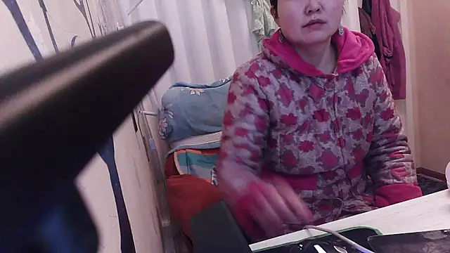 xiaorou88 online show from February 20, 2026, 2:19 am