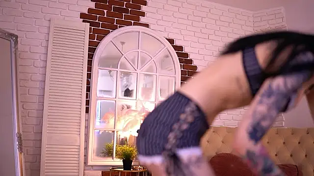 NyssaSky online show from March 4, 2026, 6:14 pm