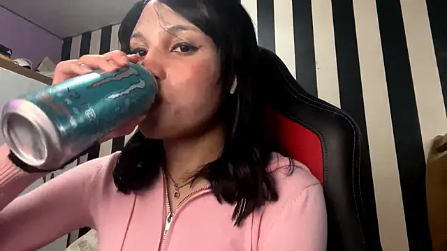 CheriseKurtzeborn online show from January 17, 2026, 9:07 pm