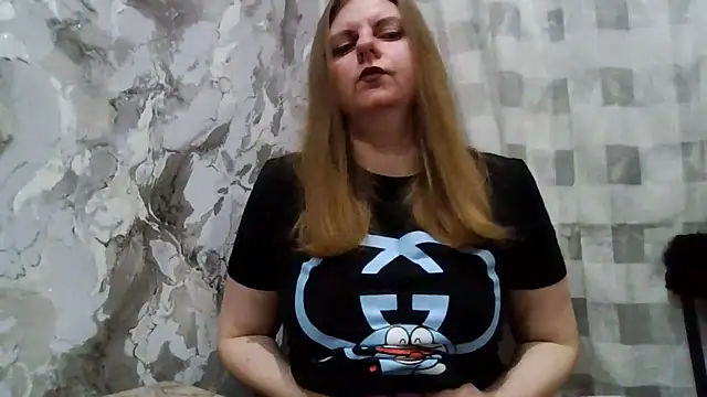 Snapshot of DarkRose0104 chatting on February 27, 2026, 7:47 pm DarkRose0104 online show from February 27, 2026, 7:47 pm