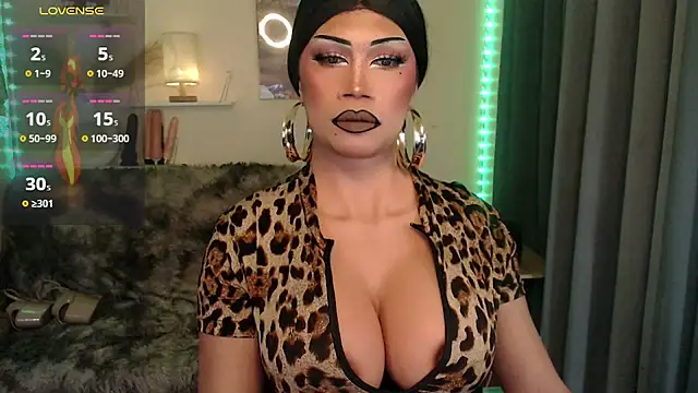 deliciousClaire online show from March 25, 2026, 1:33 am