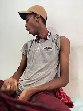 twink gabrielll online show from June 4, 2026, 1:39 pm