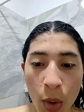 honeyhotgirl19 online show from February 7, 2026, 6:22 pm