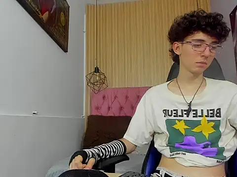 Syriussz online show from February 28, 2026, 7:37 pm