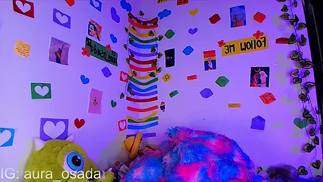 Snapshot of Canela_Osada_ chatting on June 23, 2026, 10:35 am Canela Osada online show from June 23, 2026, 10:35 am