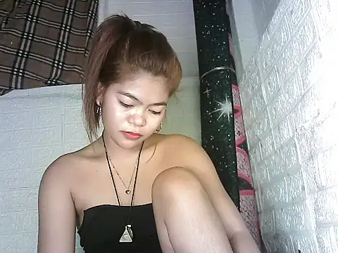 Sexyhotjove online show from July 9, 2026, 8:57 pm