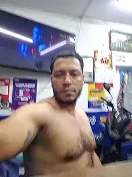 Snapshot of mago_vive chatting on May 4, 2026, 5:47 am mago vive online show from May 4, 2026, 5:47 am