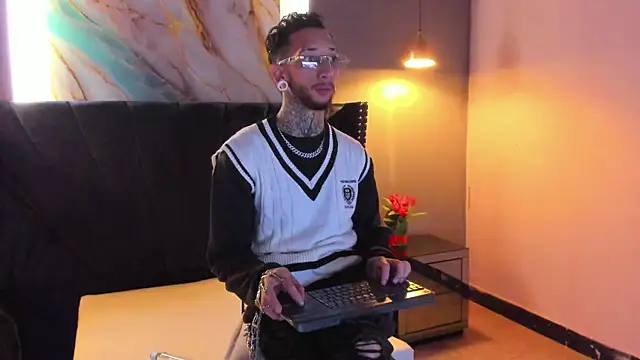 axel valtier online show from January 16, 2026, 3:54 am