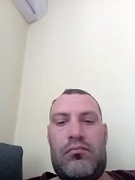 pacakiraly21 online show from May 27, 2026, 5:04 am
