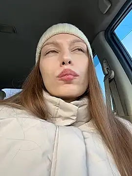 LeiaMood online show from February 1, 2026, 4:33 am