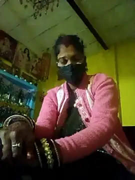 Snapshot of Pooja_rathor chatting on January 15, 2026, 3:38 pm Pooja rathor online show from January 15, 2026, 3:38 pm