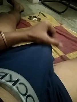 Snapshot of Mafiya0102 chatting on February 24, 2026, 11:52 am Mafiya0102 online show from February 24, 2026, 11:52 am