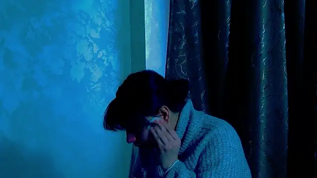 Snapshot of MaddyAllure chatting on February 5, 2026, 7:24 am MaddyAllure online show from February 5, 2026, 7:24 am