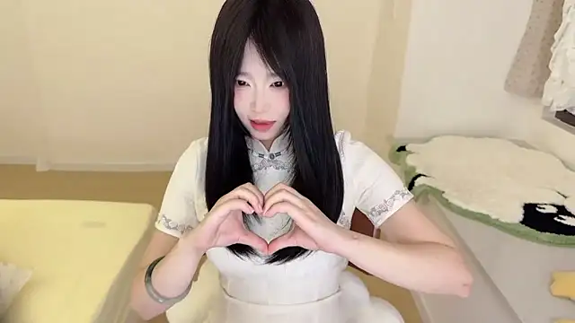 Snapshot of Onefiona chatting on February 11, 2026, 11:15 am Onefiona online show from February 11, 2026, 11:15 am