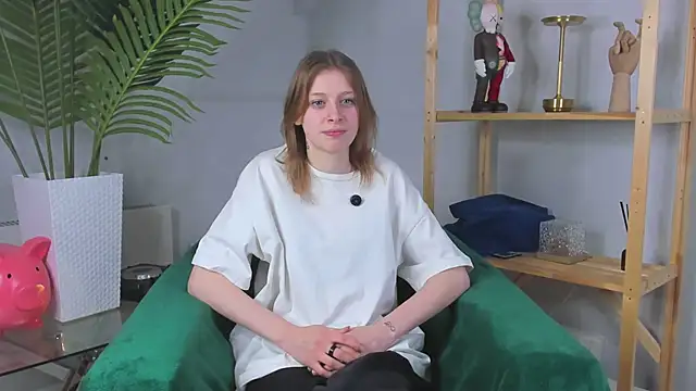 Snapshot of ChereeMoreles chatting on January 11, 2026, 1:27 pm ChereeMoreles online show from January 11, 2026, 1:27 pm