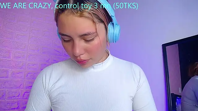 Dominic Queen1126 online show from February 18, 2026, 11:17 am