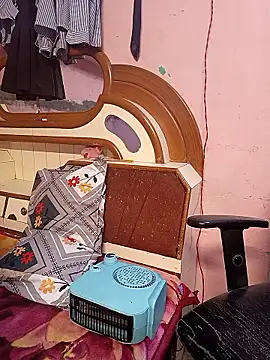 Snapshot of Soni_299 chatting on January 14, 2026, 7:41 pm Soni 299 online show from January 14, 2026, 7:41 pm