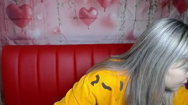 VeronicaSvitt online show from February 12, 2026, 1:17 pm