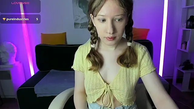 tracy aw online show from April 2, 2026, 3:59 am