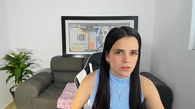 LucianaMoreau online show from March 7, 2026, 9:56 pm