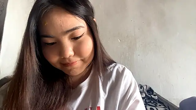 Snapshot of MollyAsian chatting on January 11, 2026, 8:08 am MollyAsian online show from January 11, 2026, 8:08 am