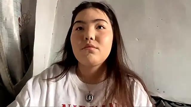 Snapshot of MollyAsian chatting on January 12, 2026, 8:08 am MollyAsian online show from January 12, 2026, 8:08 am