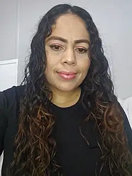 Snapshot of _Zhamira chatting on January 13, 2026, 2:55 pm Zhamira online show from January 13, 2026, 2:55 pm