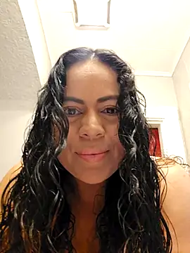 Snapshot of _Zhamira chatting on February 26, 2026, 1:54 pm Zhamira online show from February 26, 2026, 1:54 pm