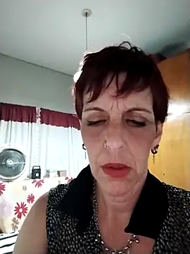 Juguetonafogosa5 online show from February 28, 2026, 9:49 pm