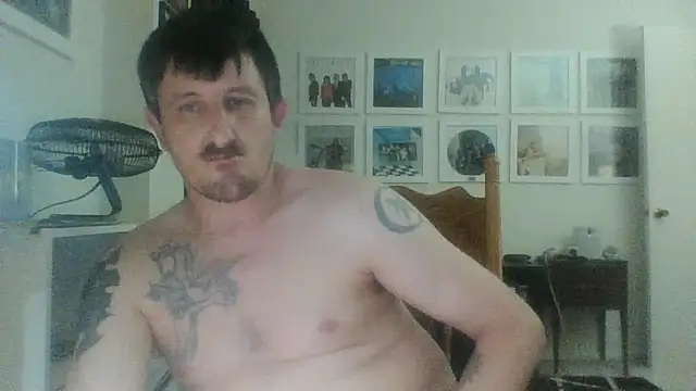 Snapshot of 2flimsy chatting on July 8, 2026, 8:24 pm 2flimsy online show from July 8, 2026, 8:24 pm