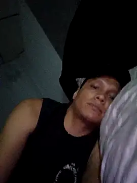 Snapshot of danx26 chatting on March 29, 2026, 12:32 am danx26 online show from March 29, 2026, 12:32 am