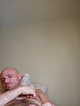 FrankieFuckMe online show from April 5, 2026, 4:15 pm